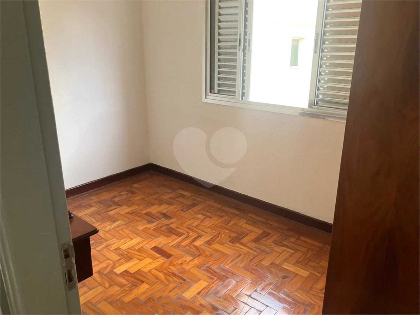 SOBRADO 3 QUARTOS 5 VAGAS DE GARAGEM PARADA INGLESA - ZN
