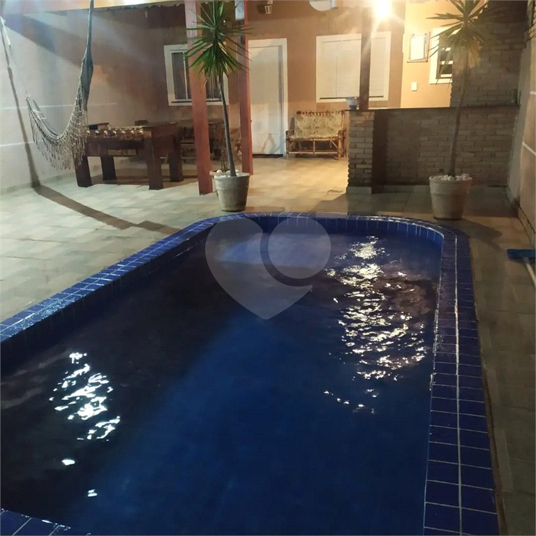 Casa a venda no bairro Nova Cerejeira, Atibaia-SP