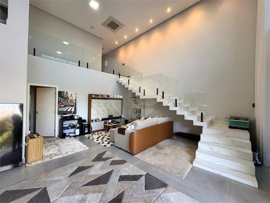 LINDA CASA À VENDA EM CONDOMÍNIO — INDAIATUBA/SP