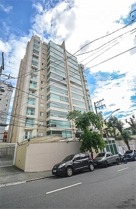 Cobertura de 260 m² em São Bernardo do Campo, com 4 dormitórios, 3 suítes, piscina privativa, espaço gourmet e vista livre. Viva esse privilégio! Agende sua visita e encante-se!