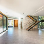 Casa à venda com 4 suítes no condomínio Jardim das Palmeiras, Bragança Paulista - SP