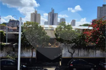 Sobrado à venda com 2 quartos em Santo Amaro, São Paulo, SP