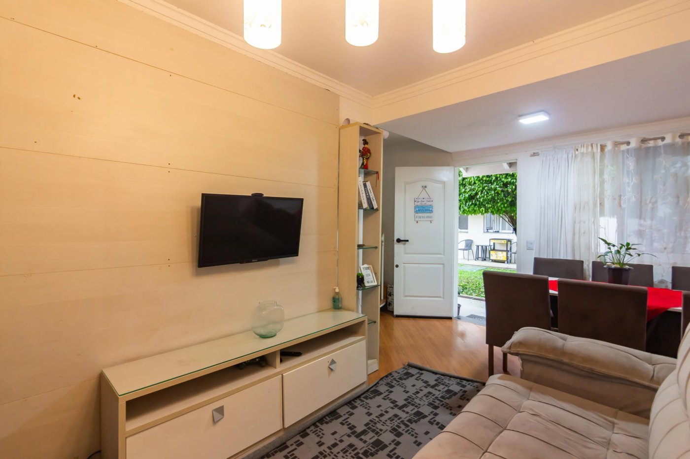 Sobrado à venda com 2 quartos no condomínio Condomínio Villas da Granja, Cotia - SP