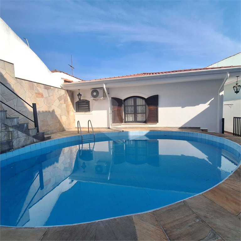 Casa Térrea, Jardim Franca porteira fechada. Impecavel!