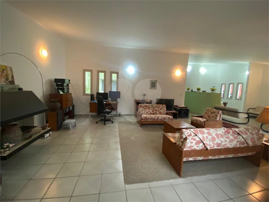 Casa térrea com 3 quartos para alugar no Jardim dos Estados, São Paulo - SP