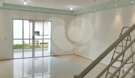 Casa à venda com 4 quartos, sendo 2 suítes,  em Vila Clementino, São Paulo, SP