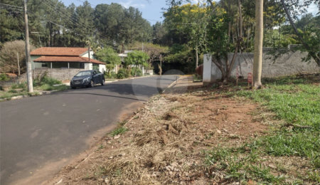 Terreno à venda em Residencial Samambaia, São Carlos, SP