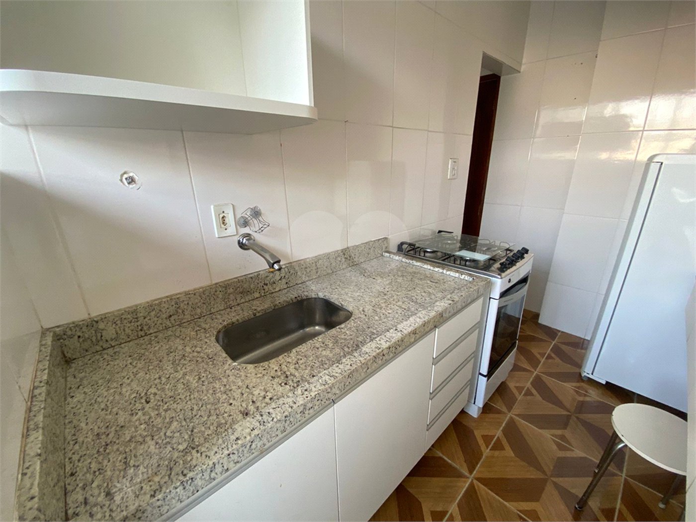 Apartamento á venda com 44m² -Liberdade