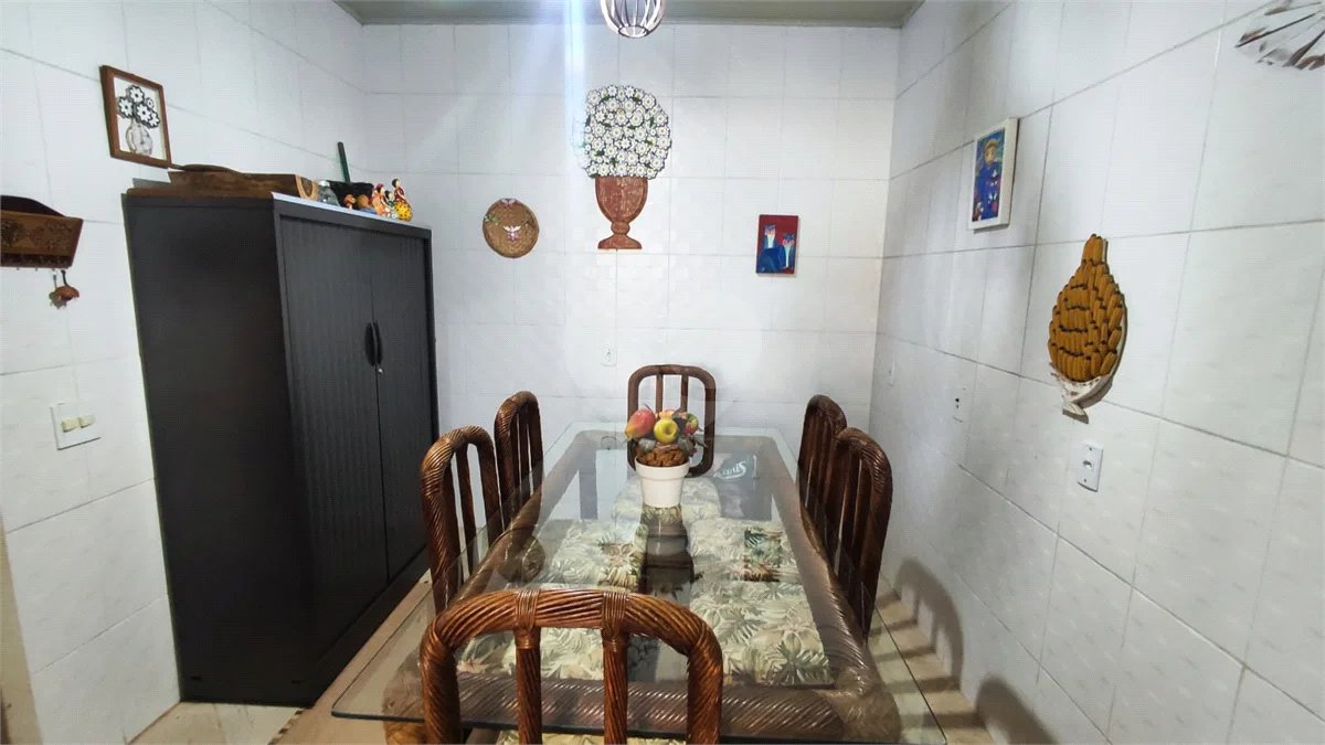 Casa á venda em condominio em Caieiras SP