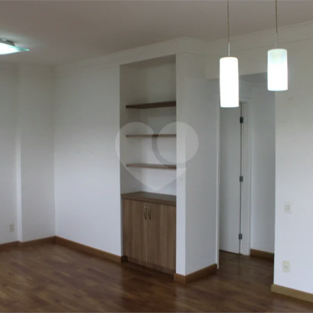 Apartamento de 3 Suítes com Vista Definitiva e Sol da Manhã no Condomínio Club House - Parque do Prado