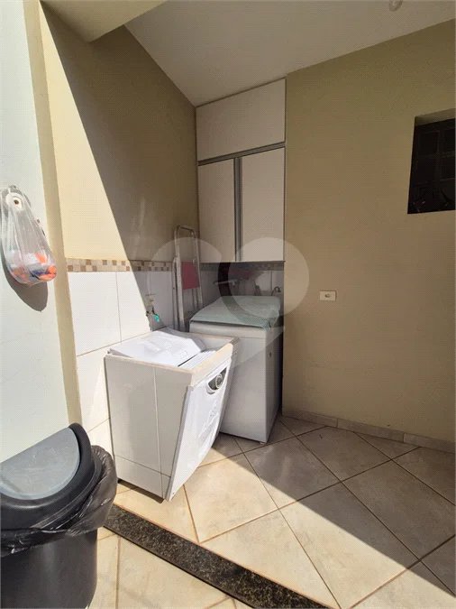Sobrado à venda com 3 quartos em Vila Industrial, Piracicaba, SP