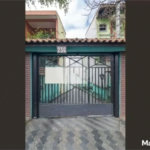 Casa com 275m², 3 quartos, 2 suítes, 8 garagens, à venda em Santo André