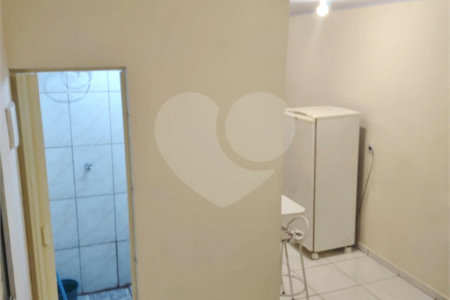 Casa Térrea de Vila - 2 Quartos / 2 Vagas - metrô Alto do Ipiranga