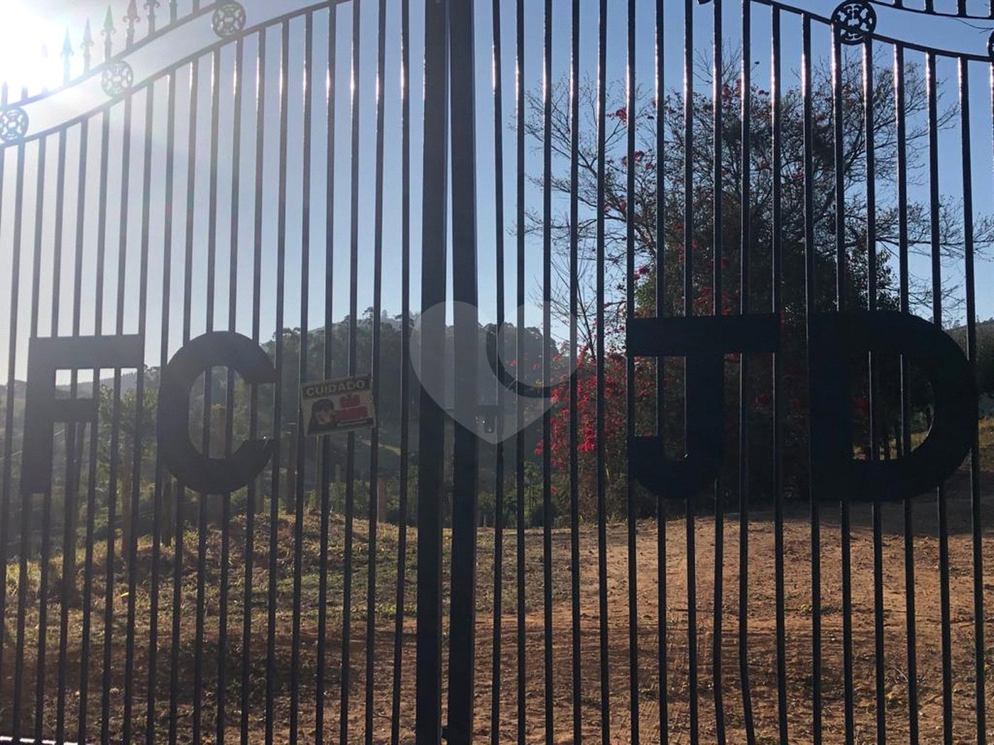 Fazenda com pasto a venda em Morungaba