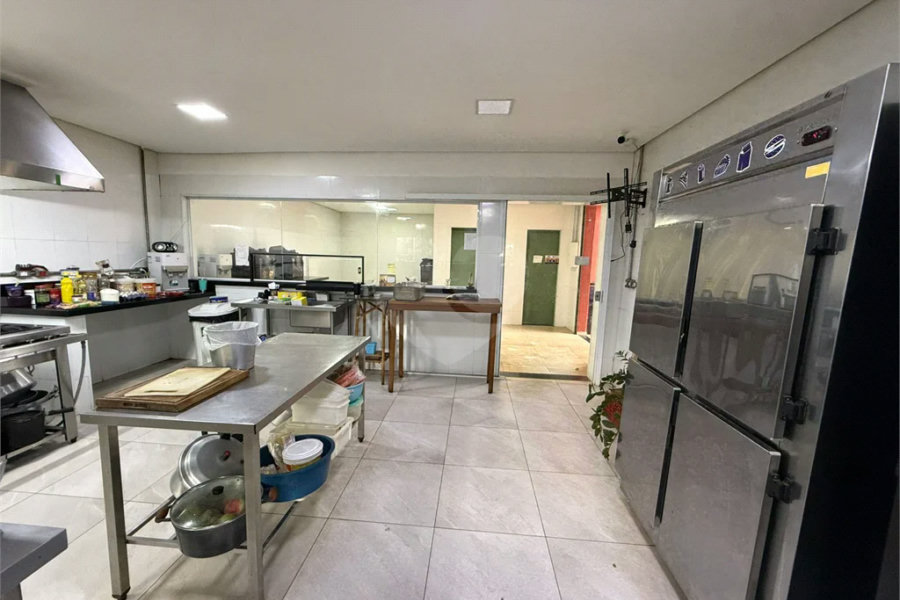 Chácara no Unileste, com espaço para eventos e cozinha industrial, na modalidade porteira fechada,