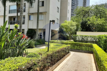Apartamento à venda ou para alugar com 3 quartos, sendo 1 suíte, em Vila Suzana, São Paulo - SP