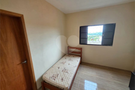 Venda de Sobrado Jardim Medeiros Prolongamento.
