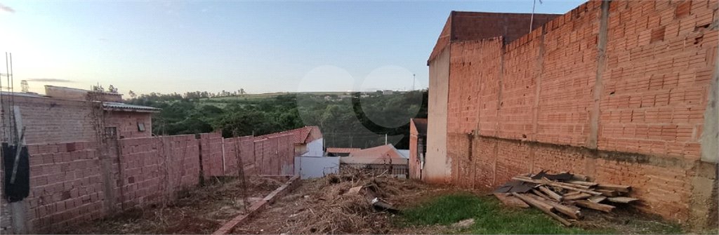Terreno com 250,00 m² .