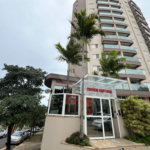 Apartamento mobiliado disponível para locação - em excelente localização na Av. Independência em Piracicaba.