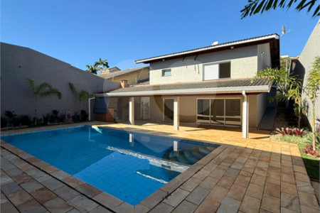 Casa à Venda com 5 Suítes na Vila Giglio em Atibaia/SP