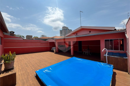 Casa com 03 Dormitórios á venda, em Jardim Alvorada, São Carlos.