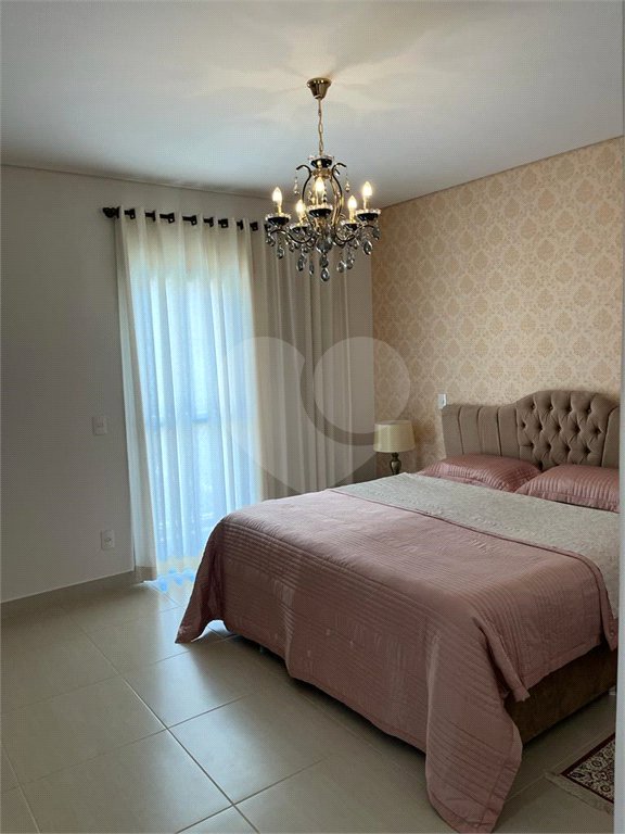 Casa em Condomínio - Jardim Residencial Alto de Itaici!