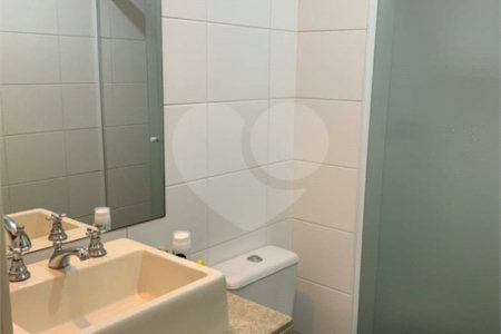 Apartamento com 130m² , 3 dormitórios , sendo 1 suíte , 2 vagas , à venda no bairro Campestre em Santo André.