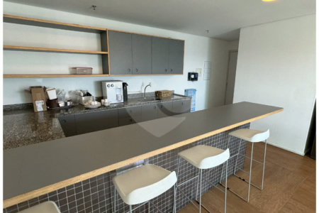 Conjunto comercial com 223,38 m² à venda na Vila Carrão