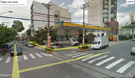 Terreno na Barra Funda. Espaço para posto de gasolina e farmácias em ótima localização