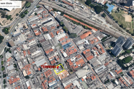 Terreno na Barra Funda. Espaço para posto de gasolina e farmácias em ótima localização