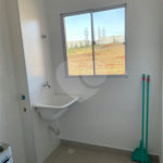 Apartamento com 02 Dormitórios á venda, em Araraquara-SP.