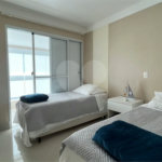 Apartamento à venda com 3 quartos, sendo 2 suítes,  em Riviera de São Lourenço, Bertioga, SP