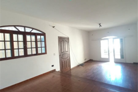 Sobrado à venda com 3 quartos, sendo 1 suíte,  em Jardim Bonfiglioli, São Paulo, SP