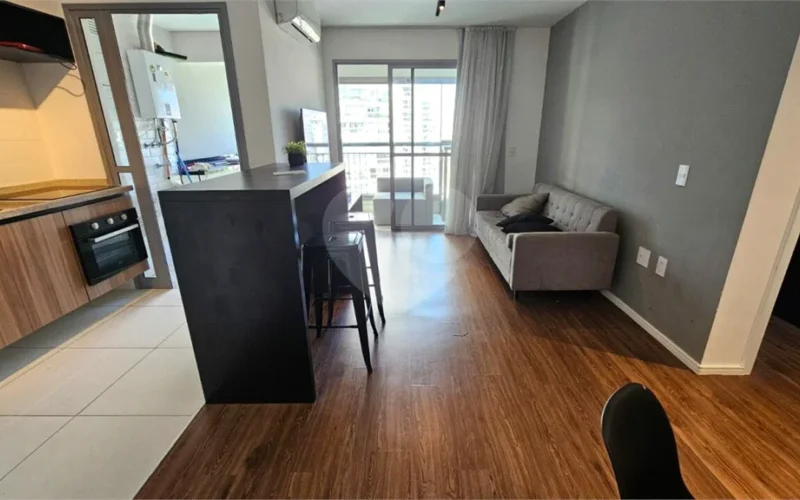 Excelente apartamento MOBILIADO para venda ou locação.