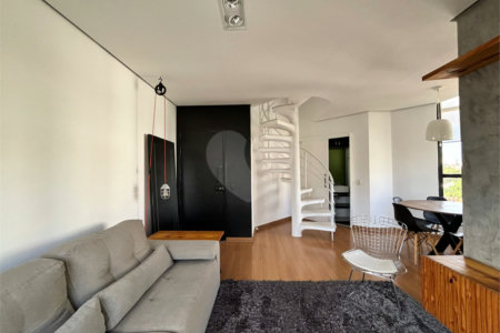 Cobertura duplex com 90 m², perfeita para quem busca conforto, privacidade e uma excelente localização.