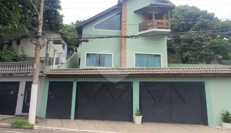 Sobrado à venda com 4 quartos, sendo 3 suítes,  em Palmas do Tremembé, São Paulo, SP