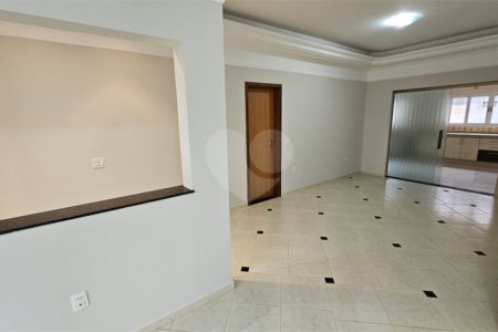 Casa Locação e Venda Condomínio Portal de Itaici 04 Dormitórios 02 suítes