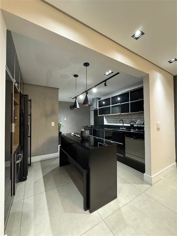 Apartamento à venda com 2 suítes em Jardim Esmeralda, São Paulo, SP