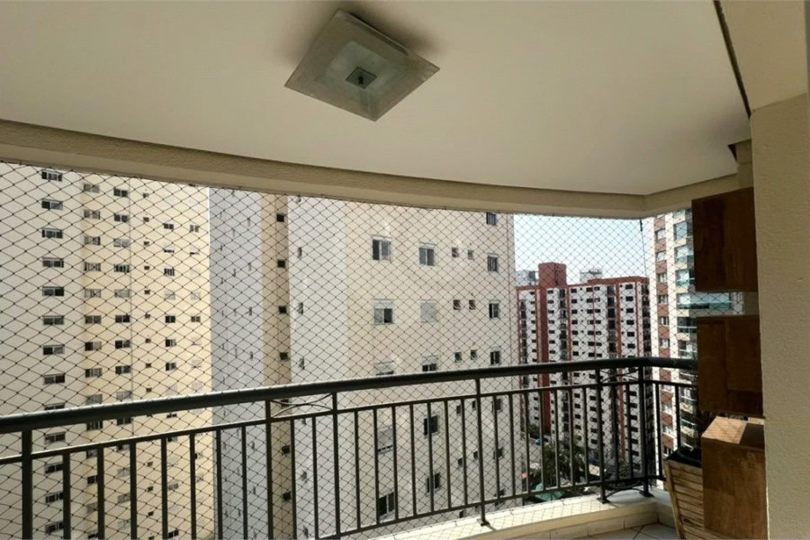 Excelente apartamento de 3 dormitórios, sendo uma Suíte e 2 vagas de garagem.