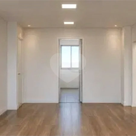 Apartamento Amplo na Saúde | 89 m², 2 Dormitórios e 1 Vaga