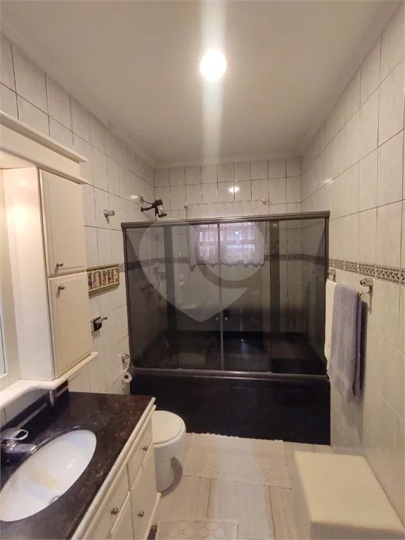 Casa com 300m² , 4 dormitórios , sendo 2 suítes , 5 vagas , à venda no bairro Curuçá , em Santo André.
