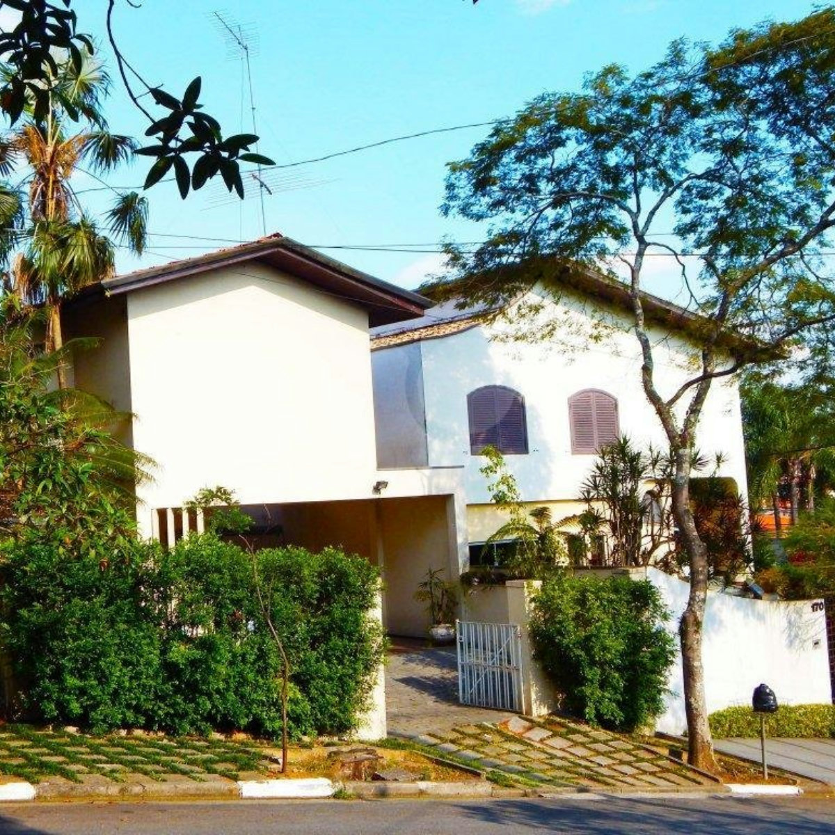 Sobrado à venda com 3 quartos, sendo 1 suíte, em Campo Belo, São Paulo, SP