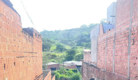 Terreno à venda em Cidade Aracy, São Carlos, SP