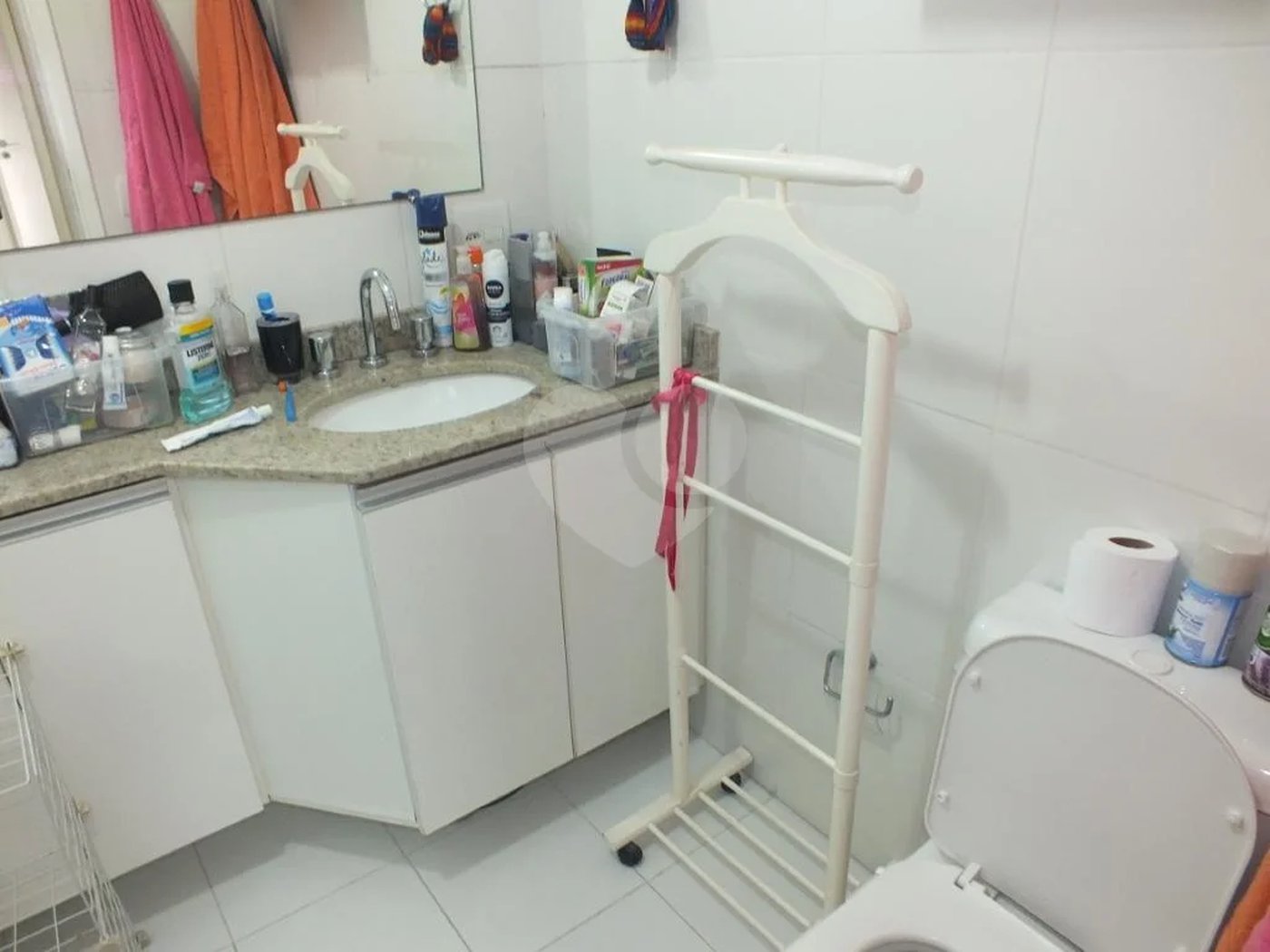 Apartamento com 03 suítes no Alto Da Boa Vista.