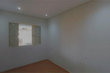 Sobrado à venda com 3 quartos em Bonfim, Osasco, SP