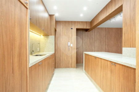 Apartamento a venda no Jardim América , com 96 m², 2 Suítes, Reformado , 1 Vaga