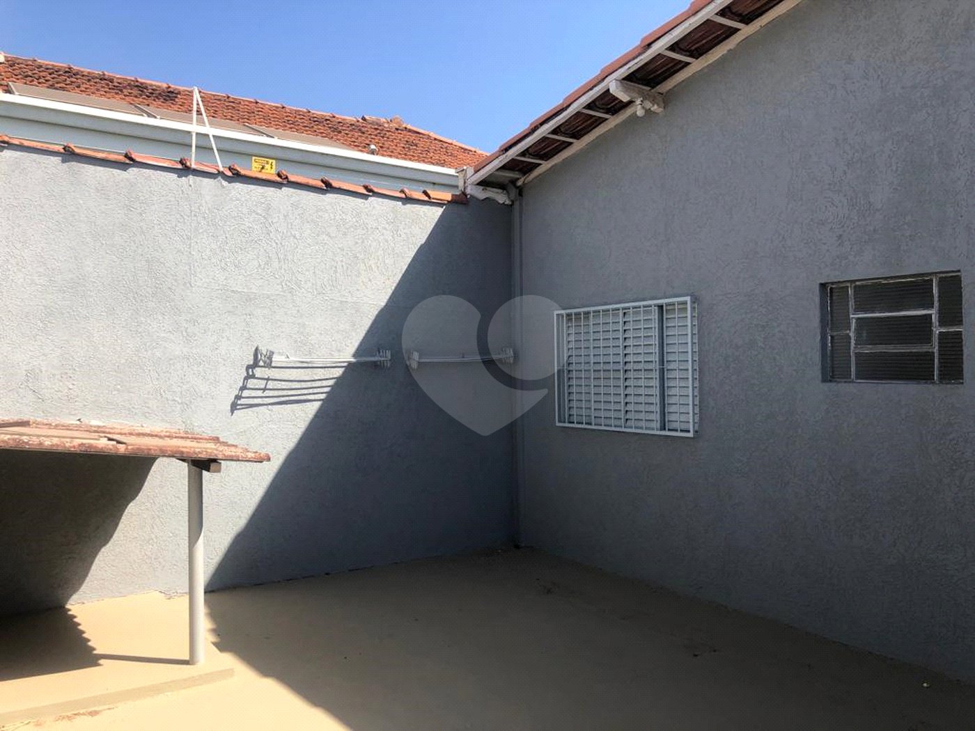 Casa térrea na Vila Nery .