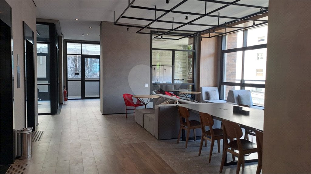 Apartamento no Centro com lazer completo.