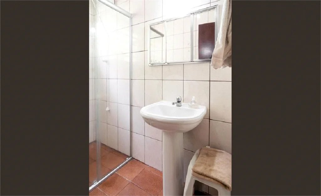 Casa para venda e locação no Campo Belo de 120M² com 3 dormitórios, 1 suíte e 3 vagas