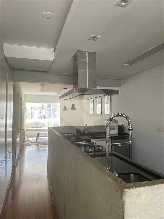 Apartamento à Venda no Itaim Bibi com Infraestrutura Completa de Lazer